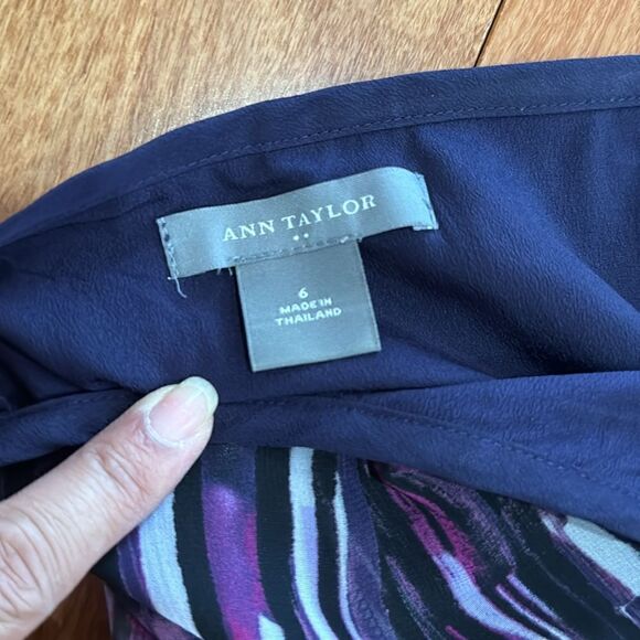 Ann Taylor Women's White and Purple Skirt size 8 - Picture 5 of 10